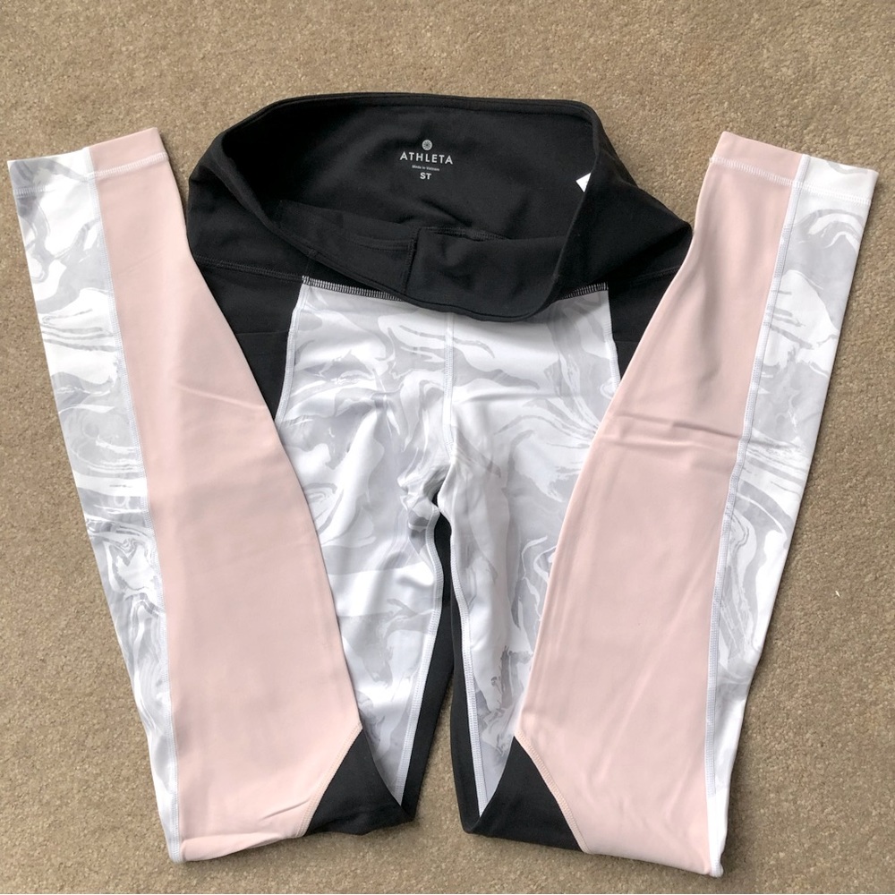 Athleta Marble Salutation Stash Legging - Size Small Tall / ST